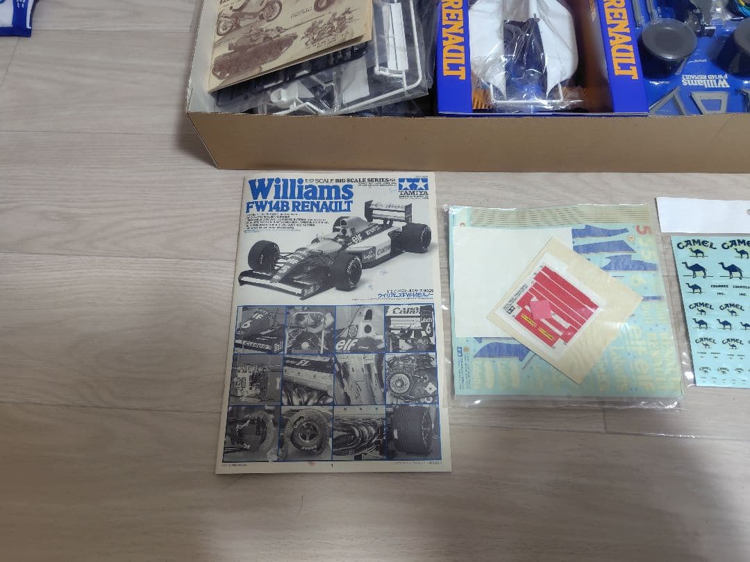 タミヤ　1/12 　プラモデル　ウィリアムズ　FW14B ルノー プラモデル