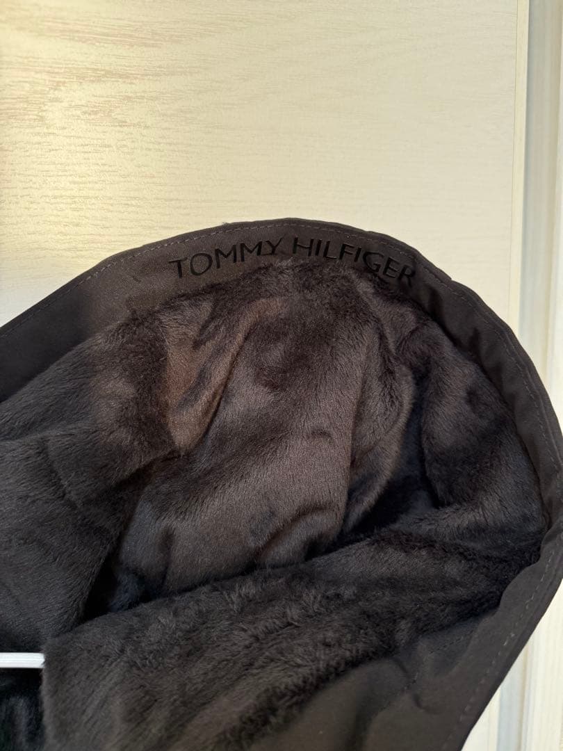   フード付きジャケット 黒