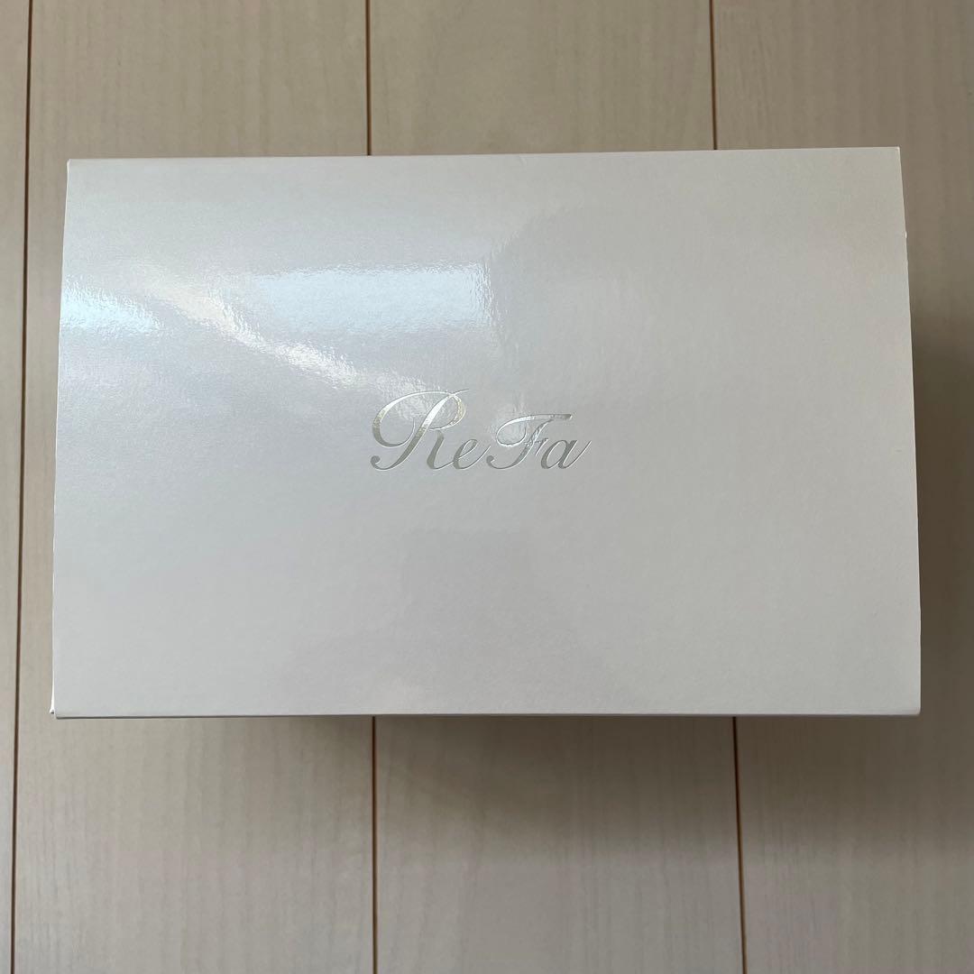 【美品】リファグレイスヘッドスパ（ギャランティカード、箱付き）