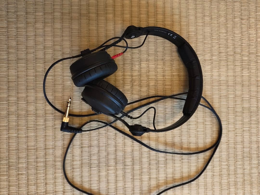 Sennheiser ゼンハイザー HD 25