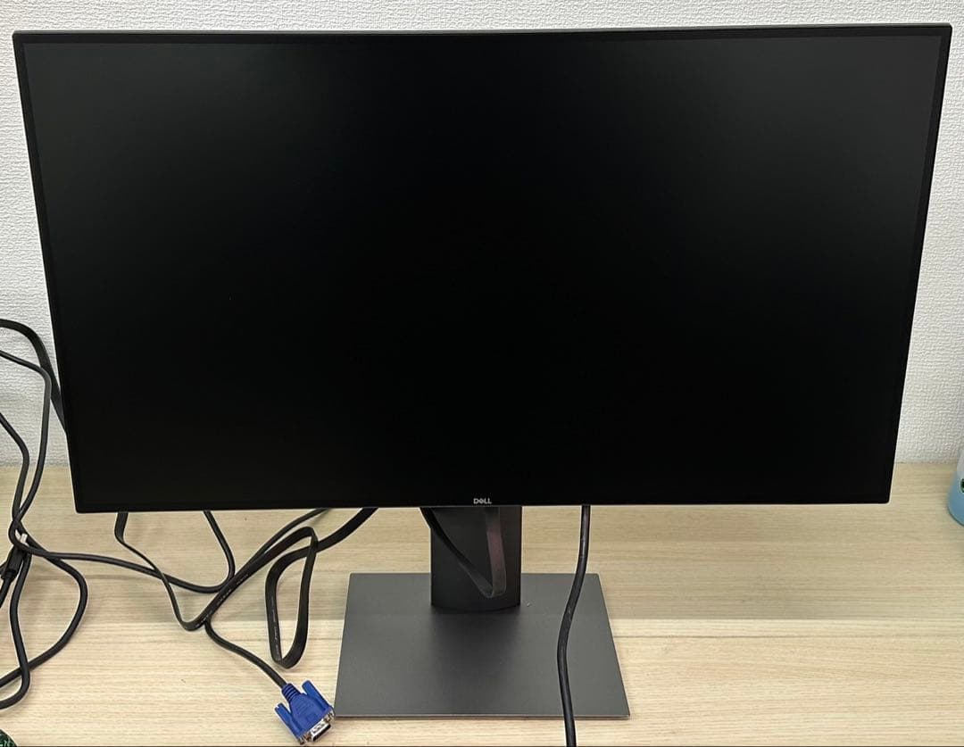 DELL U2719D 27型ワイド液晶モニタ2560x1440 HDMI