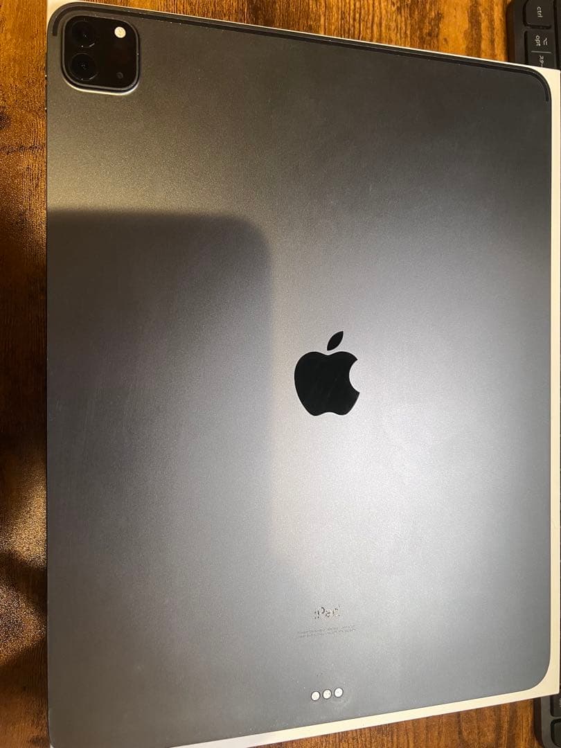 iPad Pro 12.9インチ 第4世代 256GB　MXAT2J/A