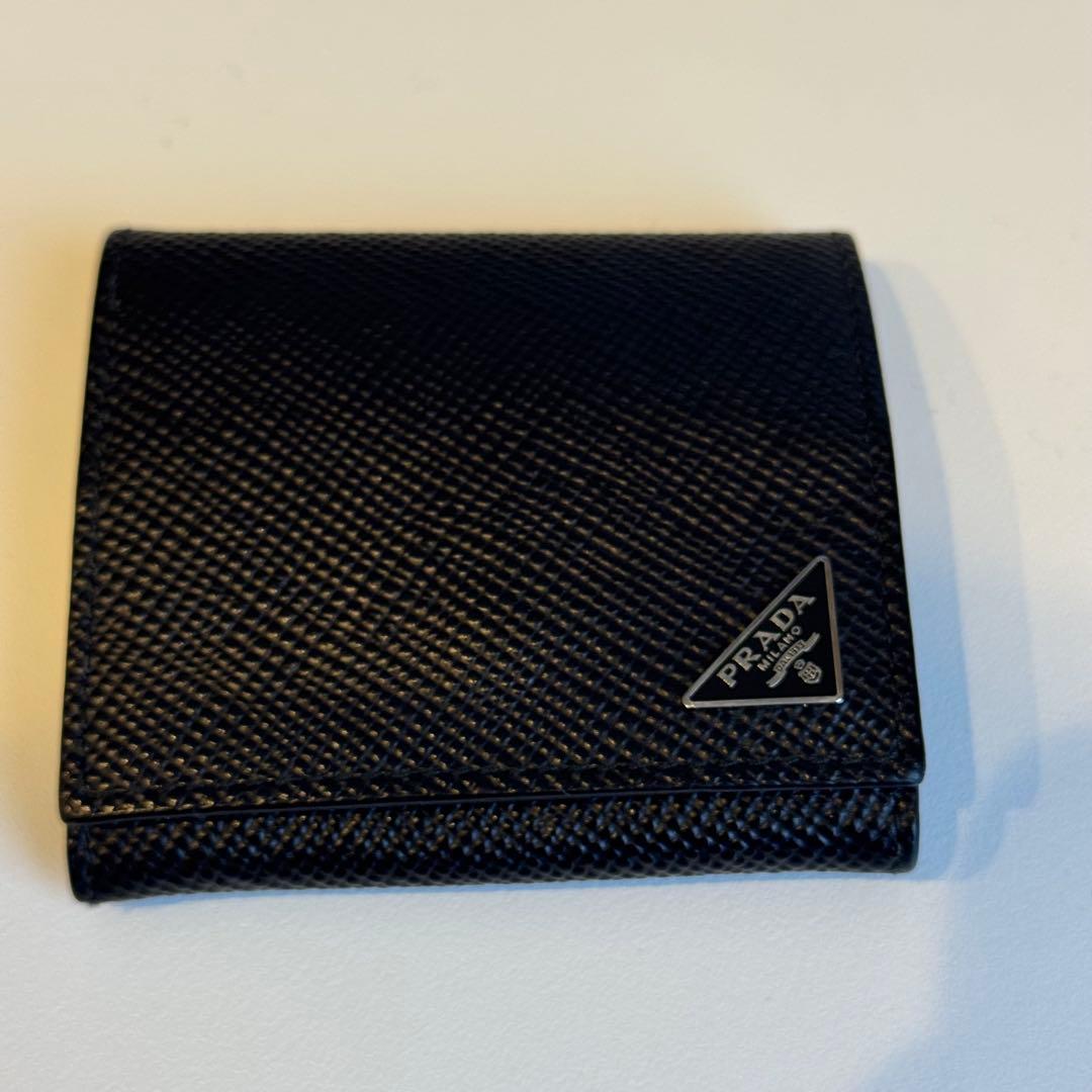 PRADA ケース　2MM935