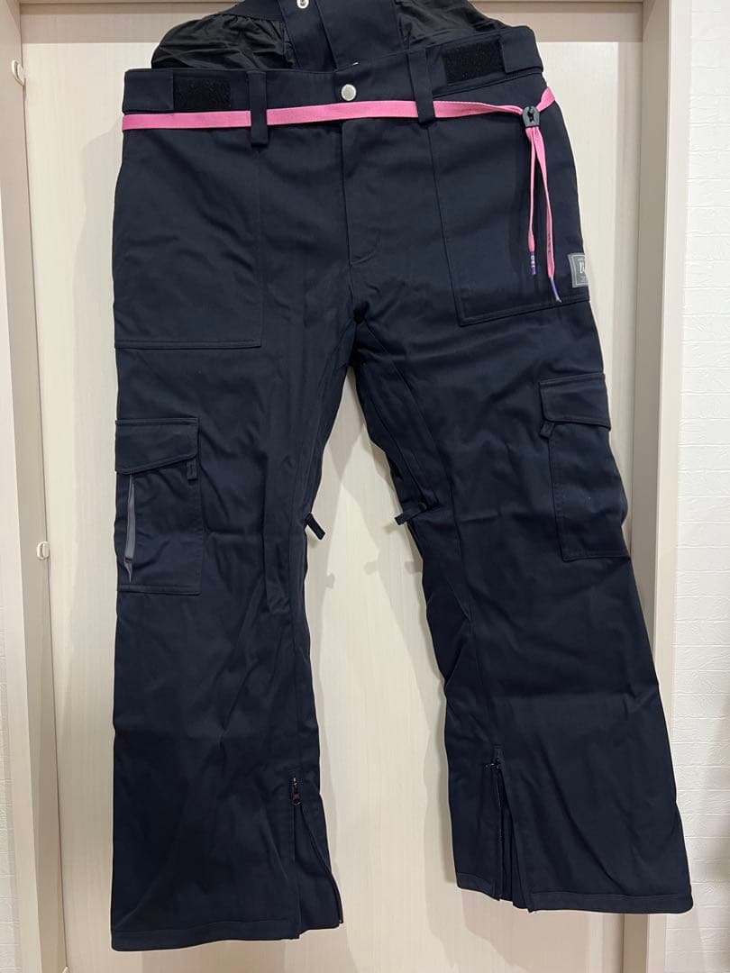vespスノーボードパンツ　ネイビー