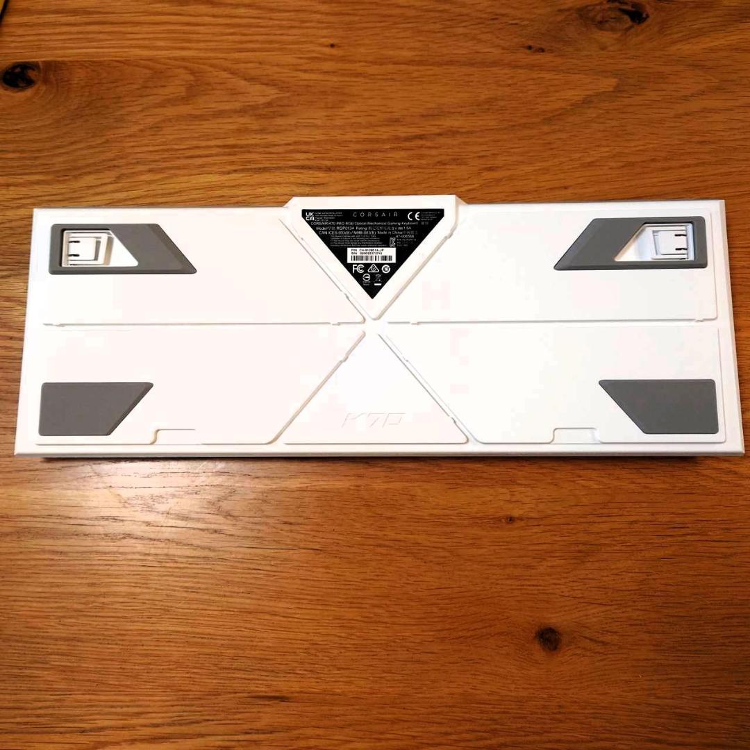 CORSAIR USB K70 RGB PRO WHITE ゲーミングキーボード