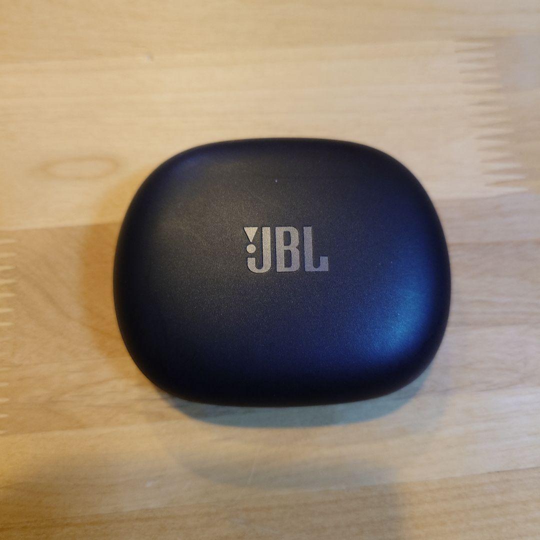 JBL ワイヤレスイヤホン ブラック 充電ケース付き