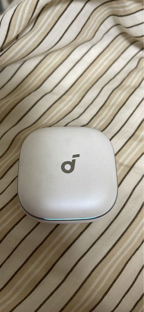 Anker ワイヤレスイヤフォン ホワイト　liberty 5