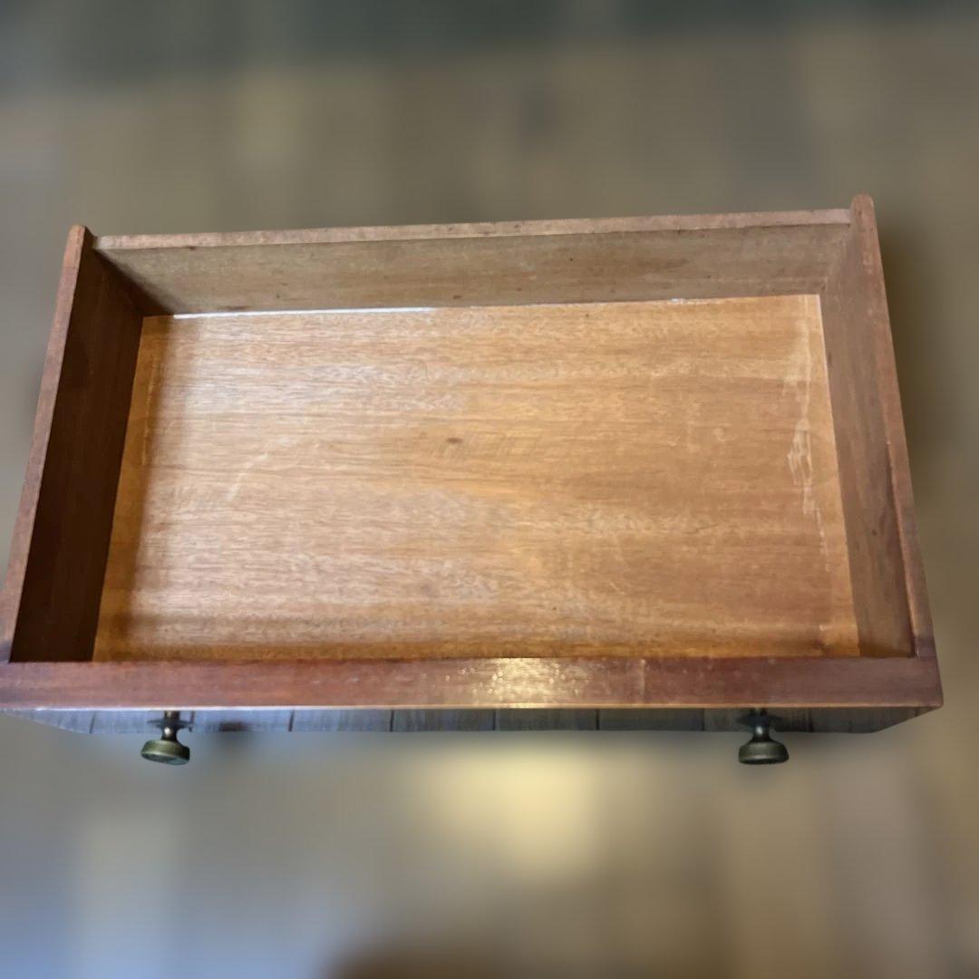 英国アンティーク　木製ガラス扉キャビネット