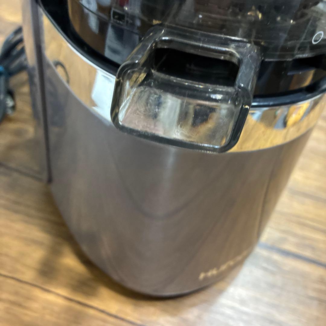 HUROM 低速圧搾式ジュースメーカー 500ml グレー