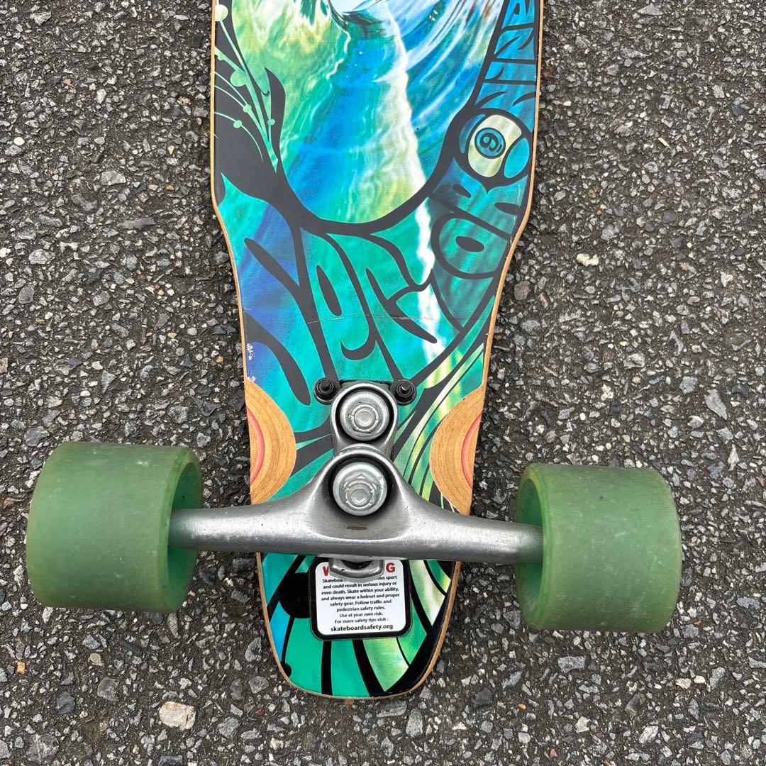 波のグラフィック スケートボード　セクター9