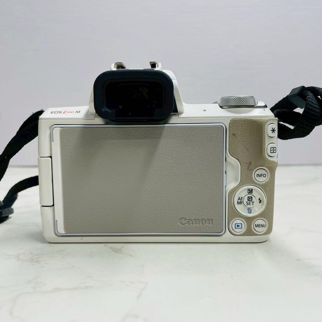 Canon EOS Kiss M ミラーレス一眼 ボディ
