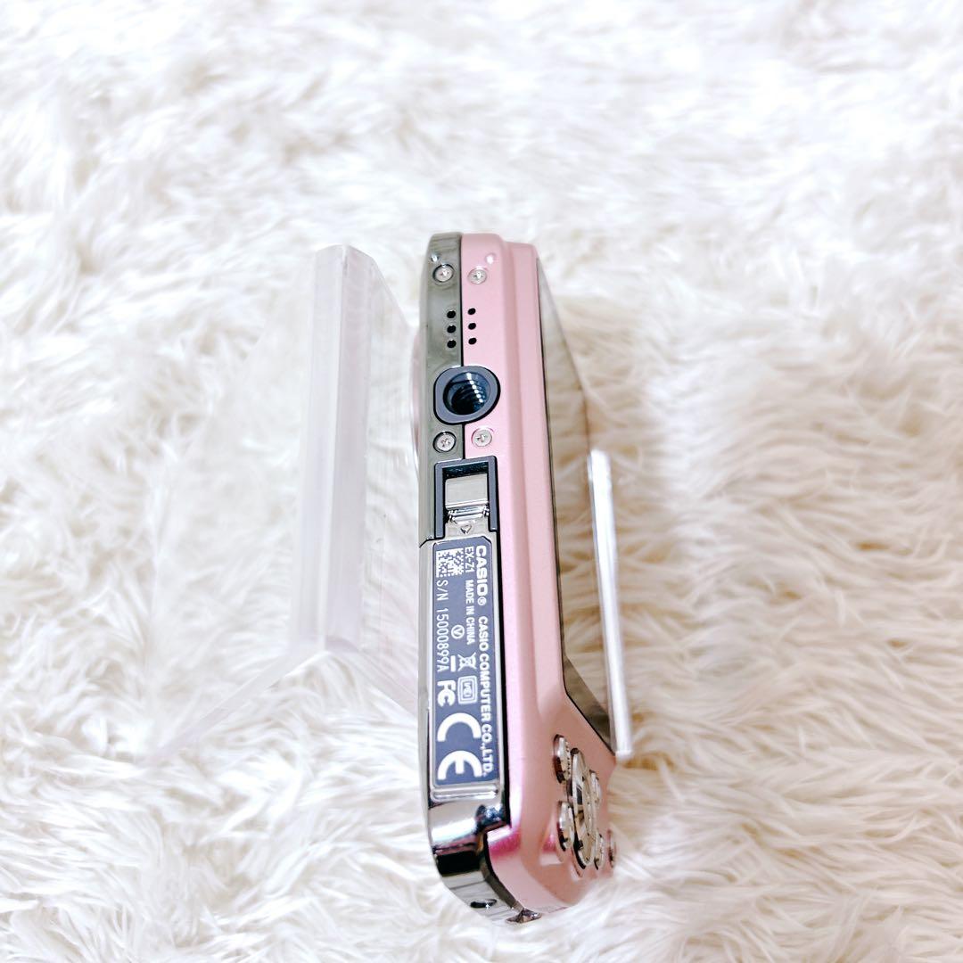 超希少　未使用級 CASIO EXILIM EX-Z1 ハローキティ コラボ