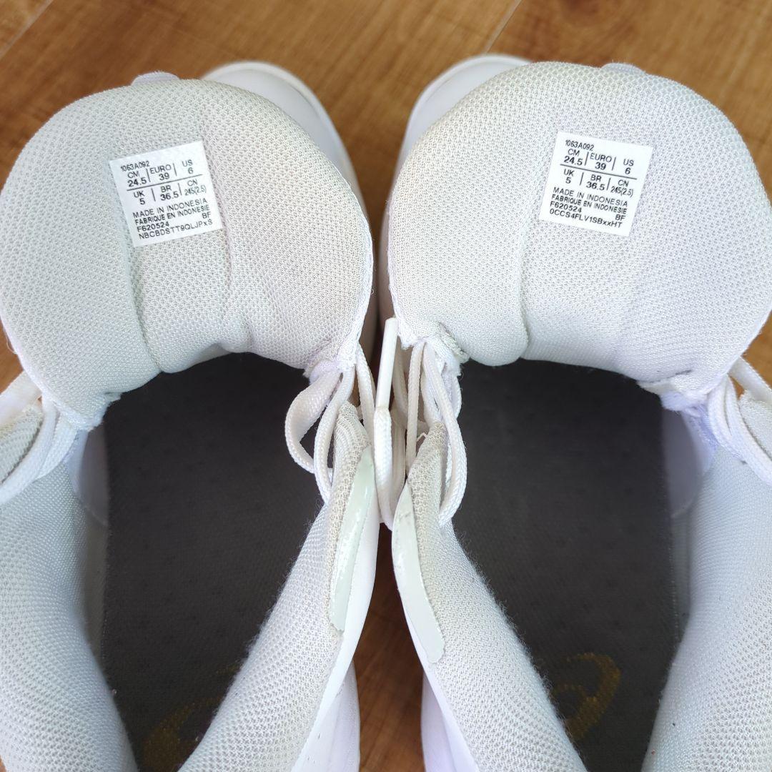 アシックス ゲルフープ V16 1063A092 バスケシューズ 24.5