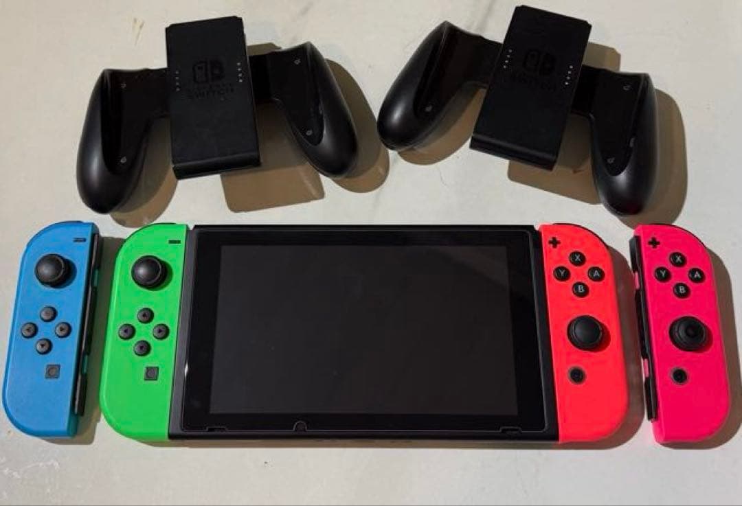 Nintendo Switch 本体 ジョイコン付き　128GB SDカード付き