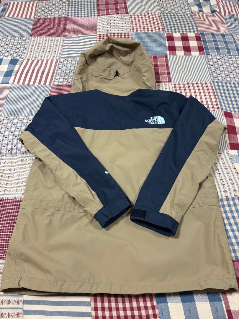 美品 THE NORTH FACE マウンテンライトジャケットＬサイズ