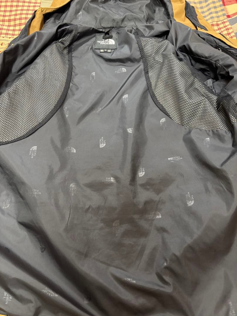 美品 THE NORTH FACE マウンテンライトジャケットＬサイズ
