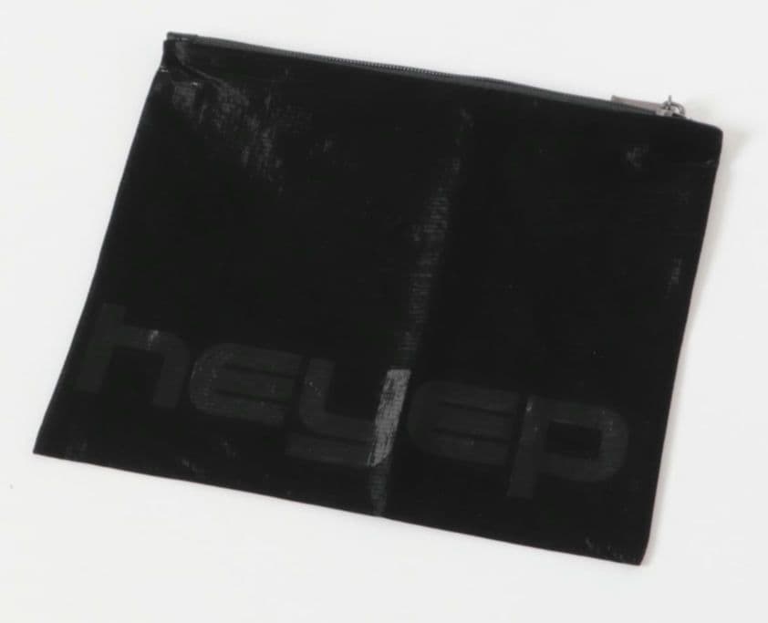 ヘアアクセサリー HEYEP Leather Piercing Detail Scrunchie