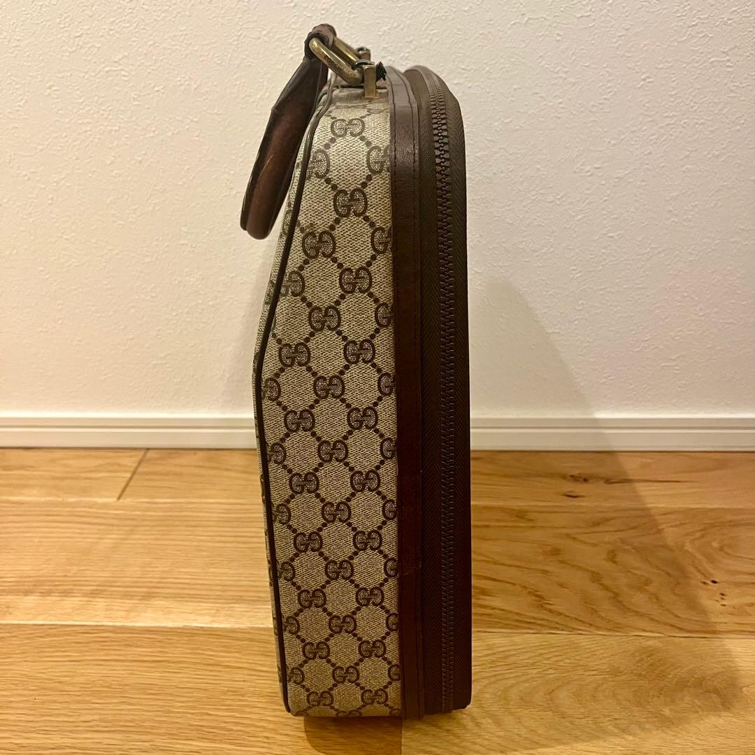 【昭和レトロ】タイプライター　GUCCI(グッチ)×オリベッティLettra32