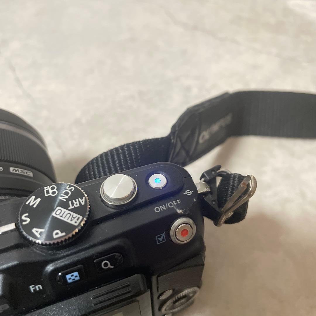 Olympus PEN lite e-pl5ミラーレス一眼カメラ M.Zuiko