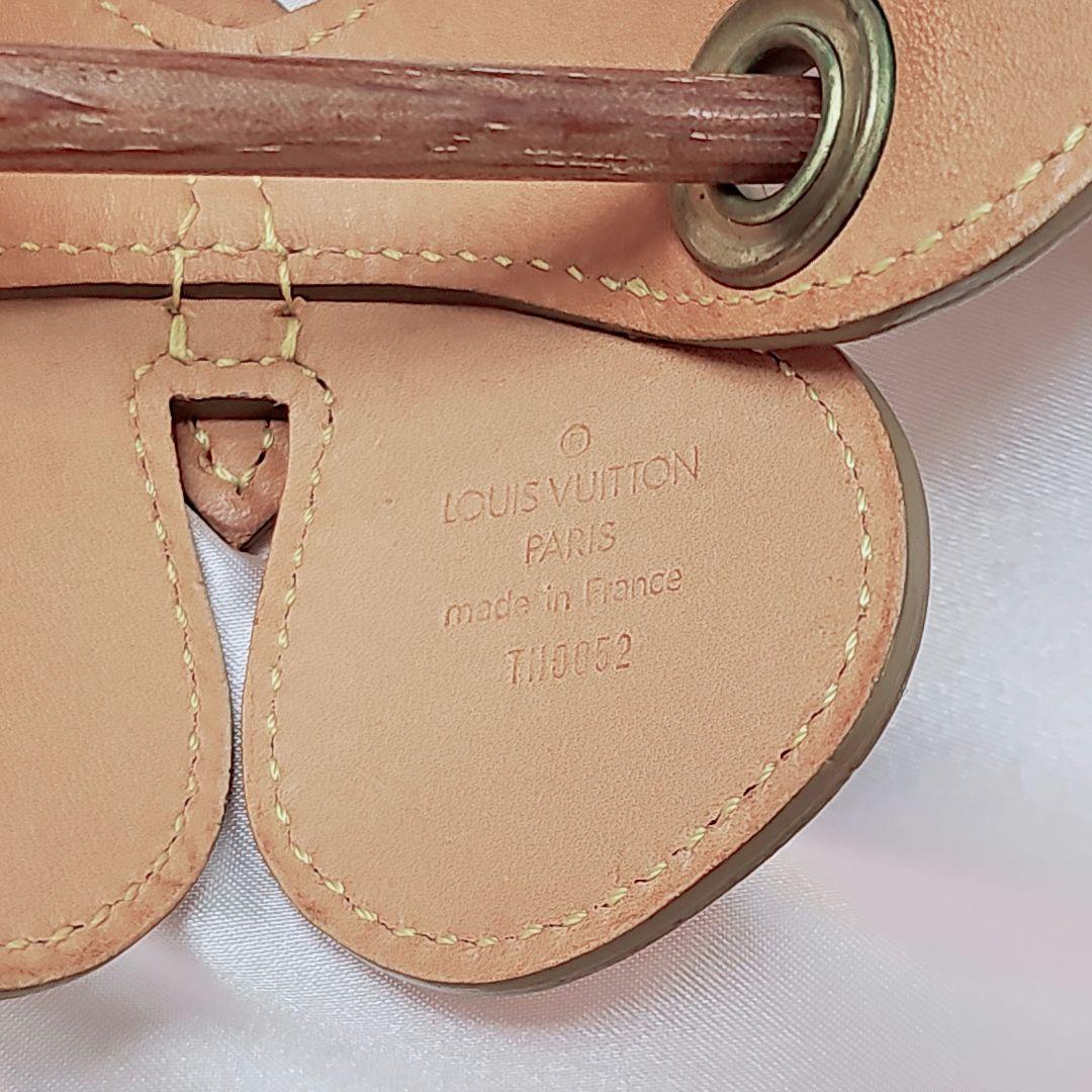 LOUIS VUITTON バタフライ モノグラム　ゴールド金具 バレッタ