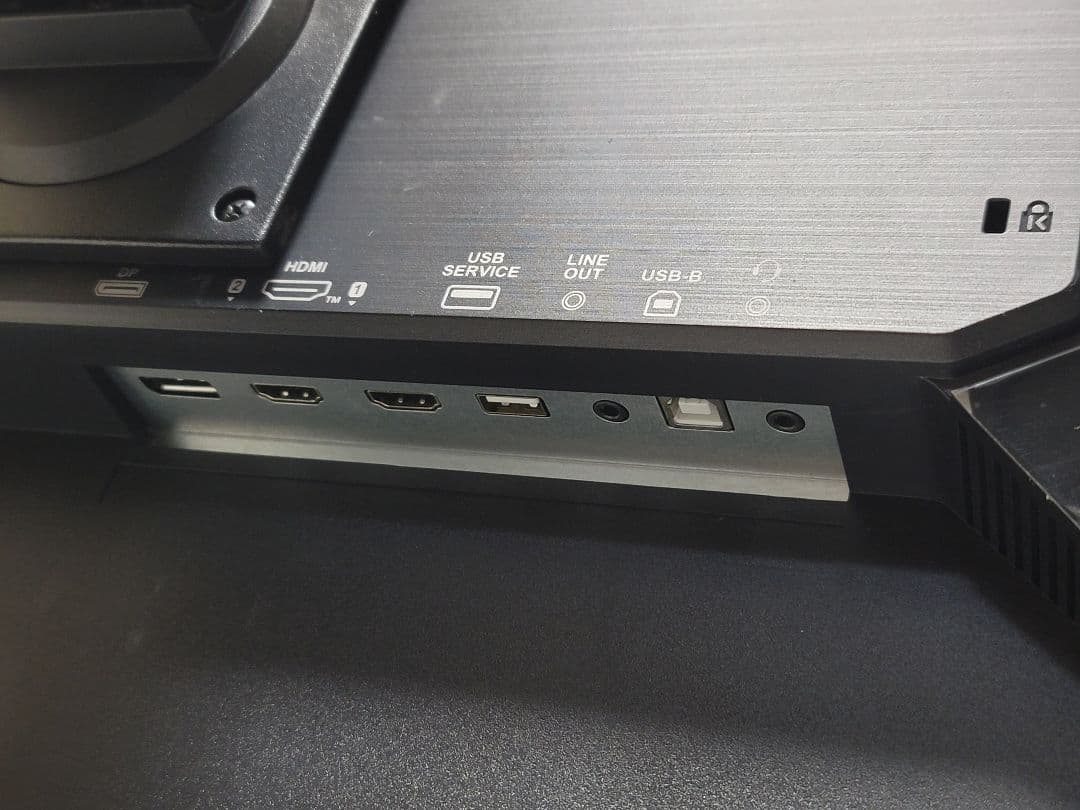 がん　GigaCrysta 240Hz 27インチゲーミングモニター