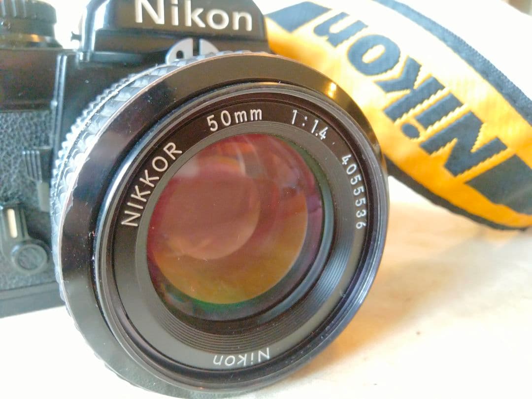 カメラ　レンズ、一眼レフ　Nikon FM2