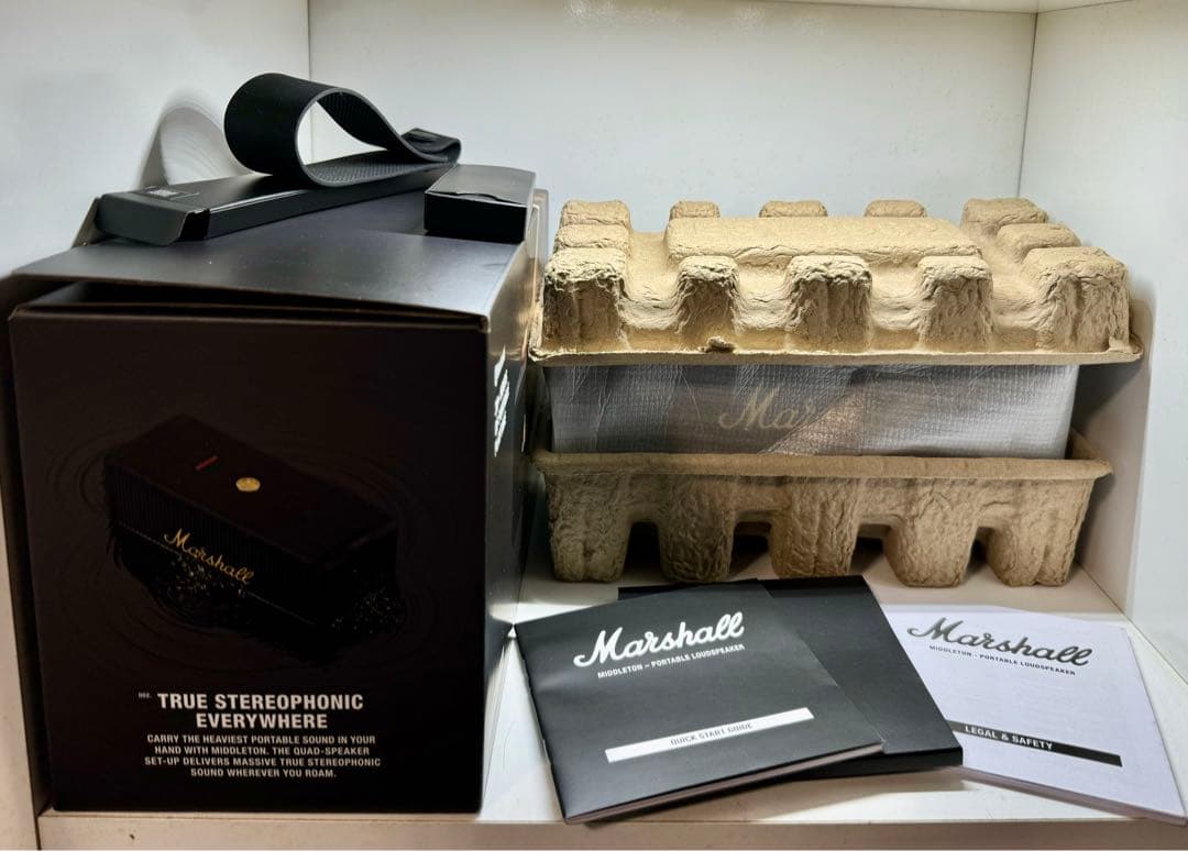 Marshall middleton ミドルトン ブラック