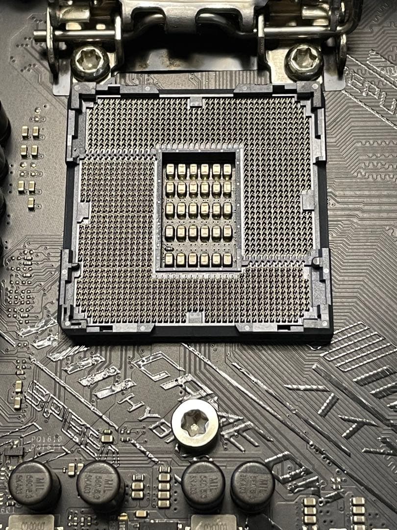 ASUS ROG STRIX Z490-G GAMING マザーボード