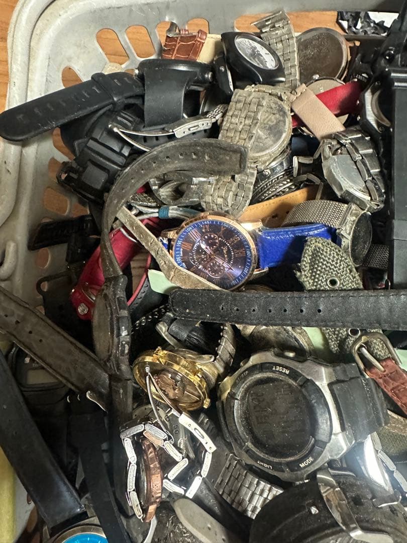 腕時計腕時計腕時計620台まとめて売る