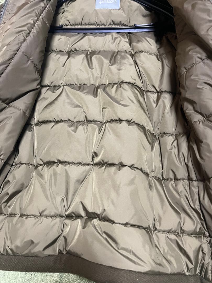 ヘルノ　HERNO ウールコート カーキ　Sサイズ相当