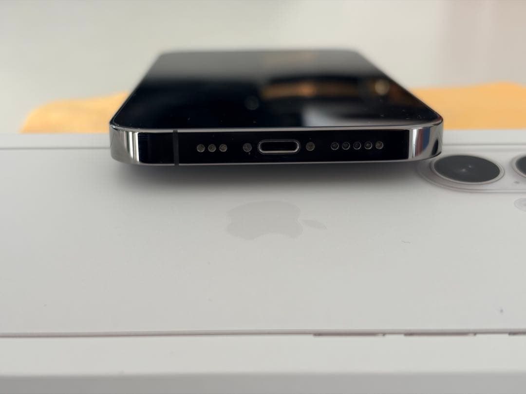 Apple iPhone 13 Pro グラファイト128GB本体