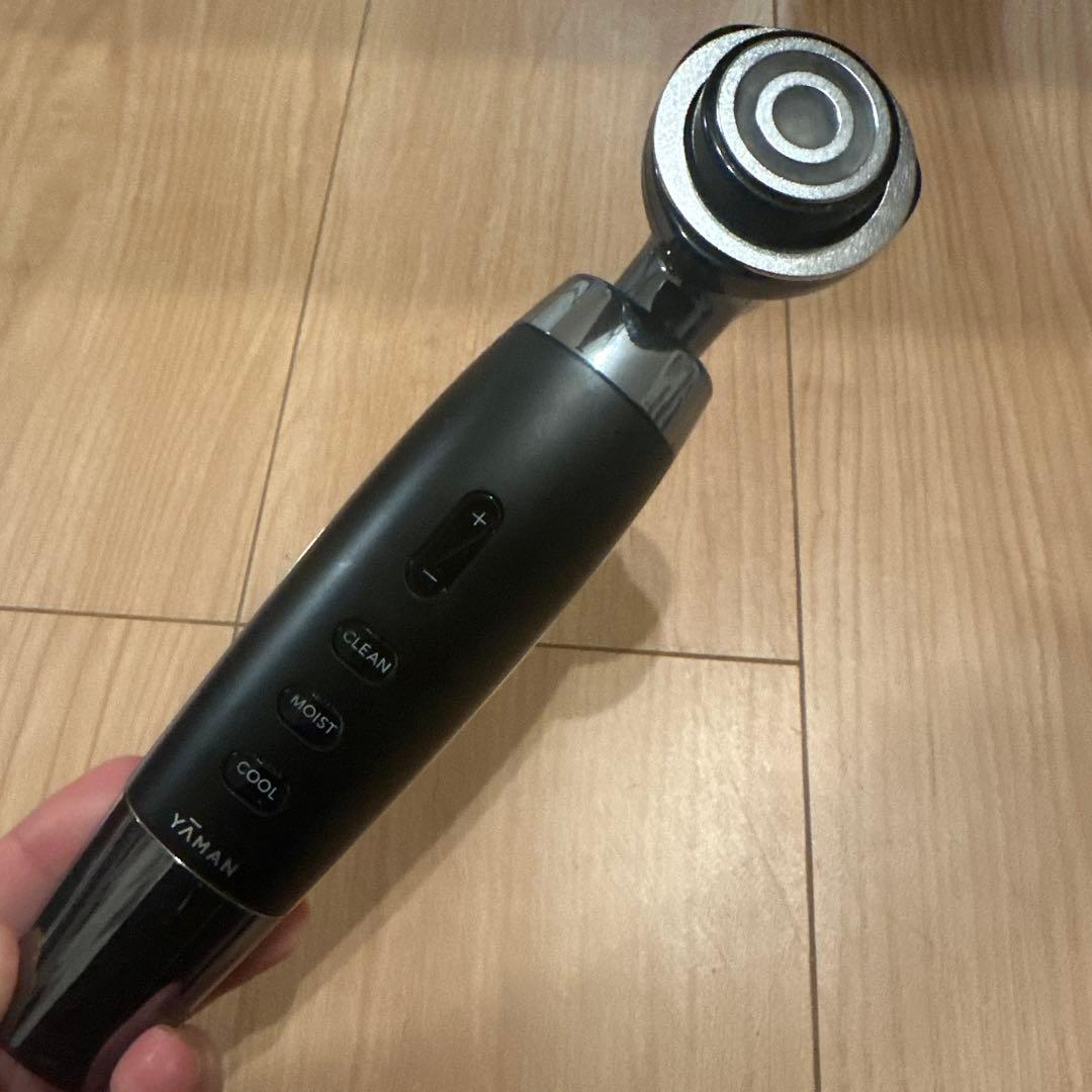 ！YA-MAN ヤーマン　ルミナスリフト　美顔器