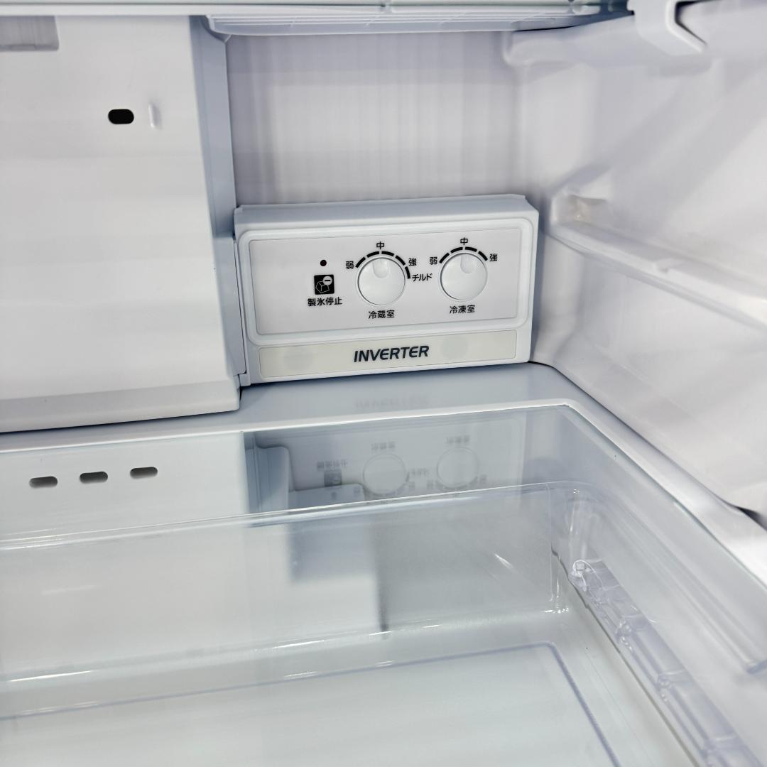 都内23区配送無料　超美品3ドア冷蔵庫2024年製　330L　MR-C33K-W