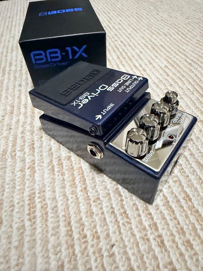 BOSS BB-1X ベースドライブエフェクター ほぼ未使用