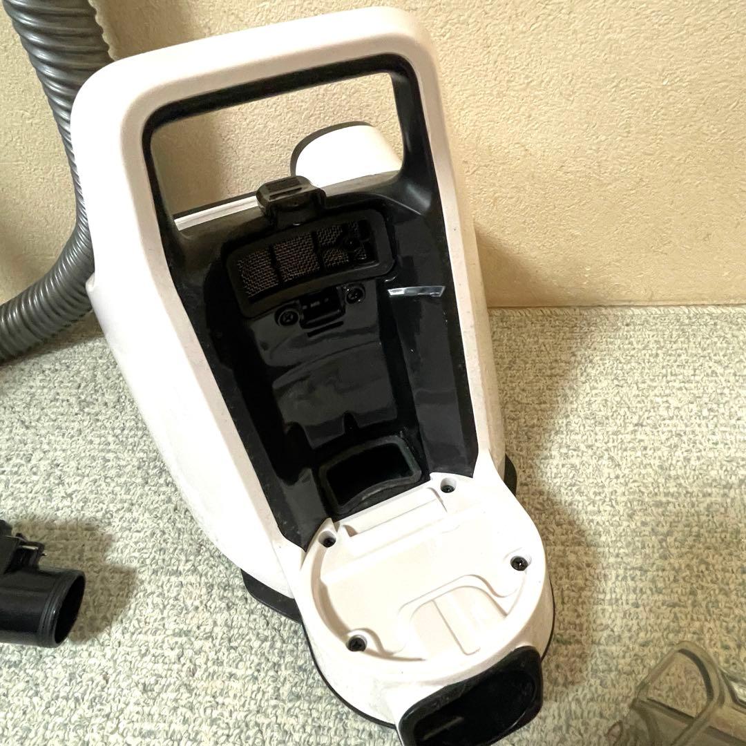 【動作品】東芝 サイクロン掃除機 トルネオミニ VC-C7A 2022年製