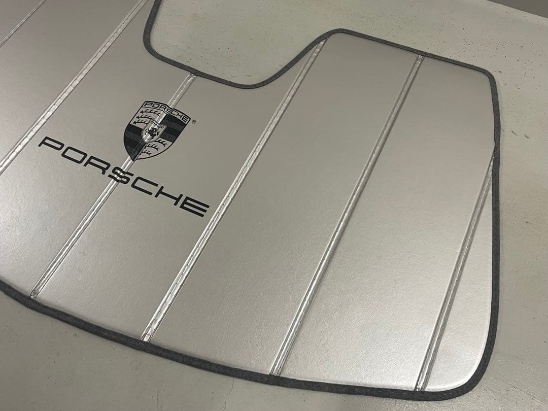 ポルシェ 981型　純正 サンシェード シルバー　収納バッグ付