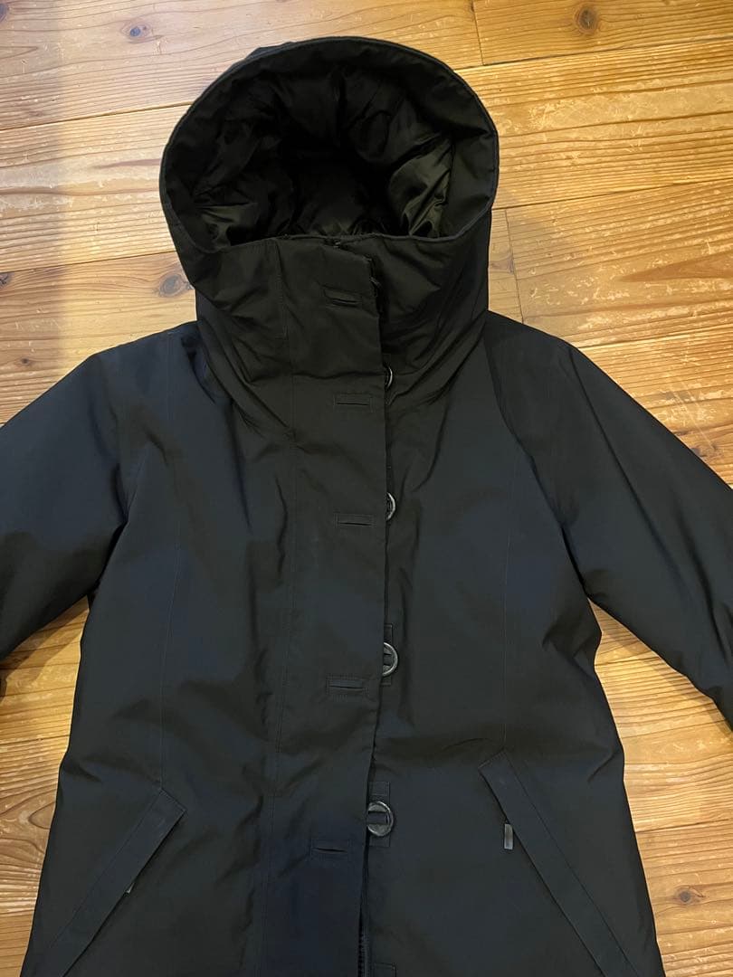 patagonia パタゴニア　フローズンレンジジャケット　レディース　ダウン