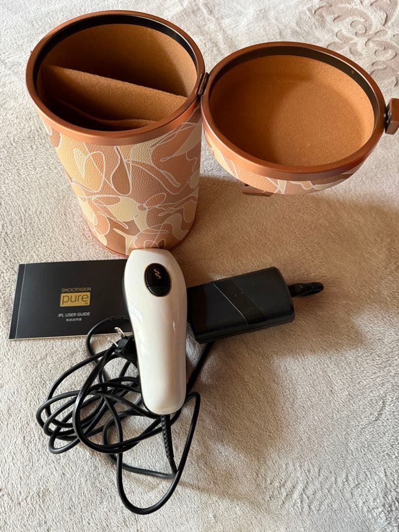 pure 脱毛器 ホワイト 花柄ケース