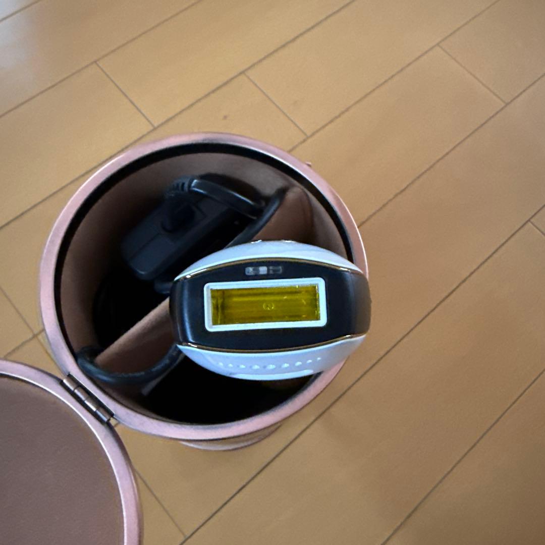 pure 脱毛器 ホワイト 花柄ケース