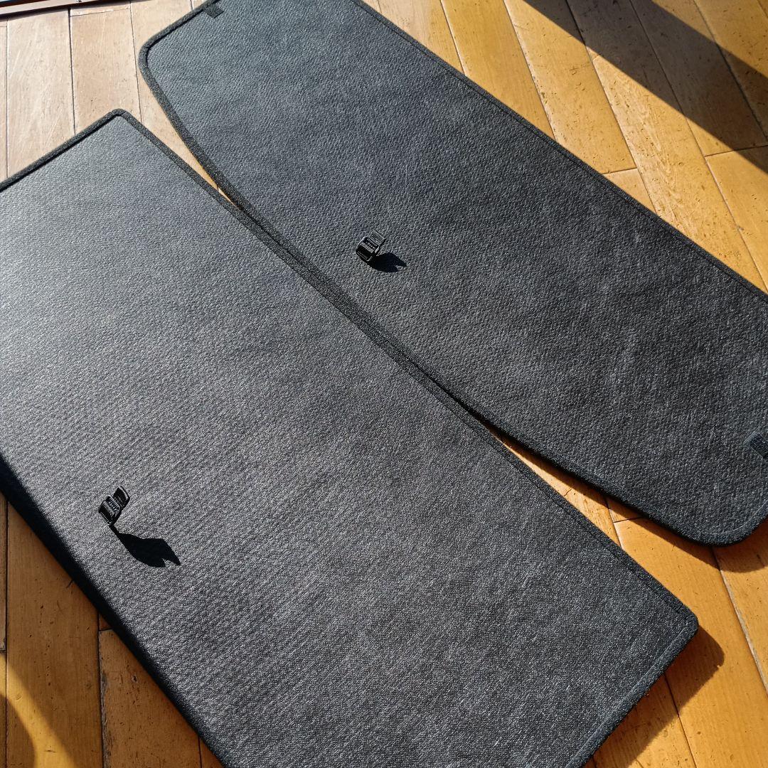 日産リーフ ZE1 純正　ラゲッジアンダーボックス　天板2枚付き