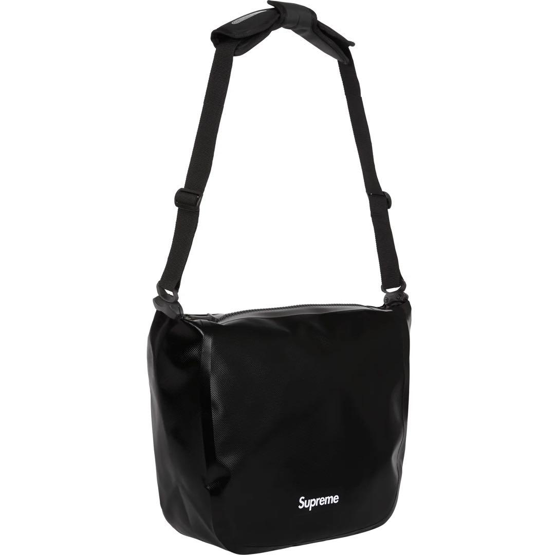 Supreme®/ORTLIEB Small Messenger Bag 黒