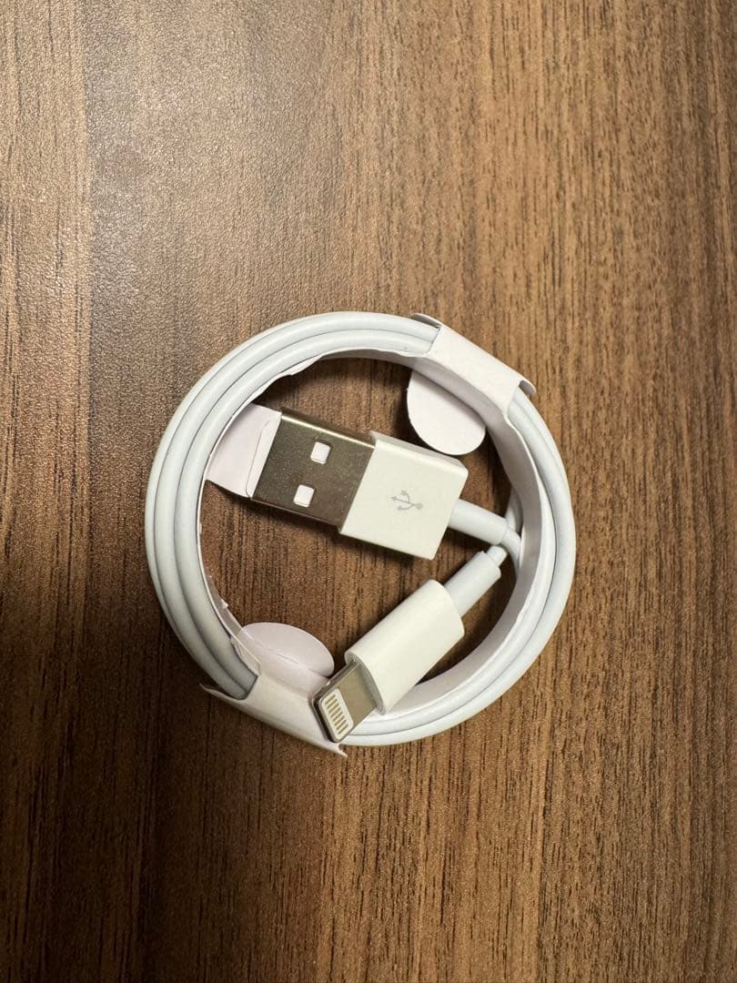 iPhoneXR本体 ライトニングケーブル付き