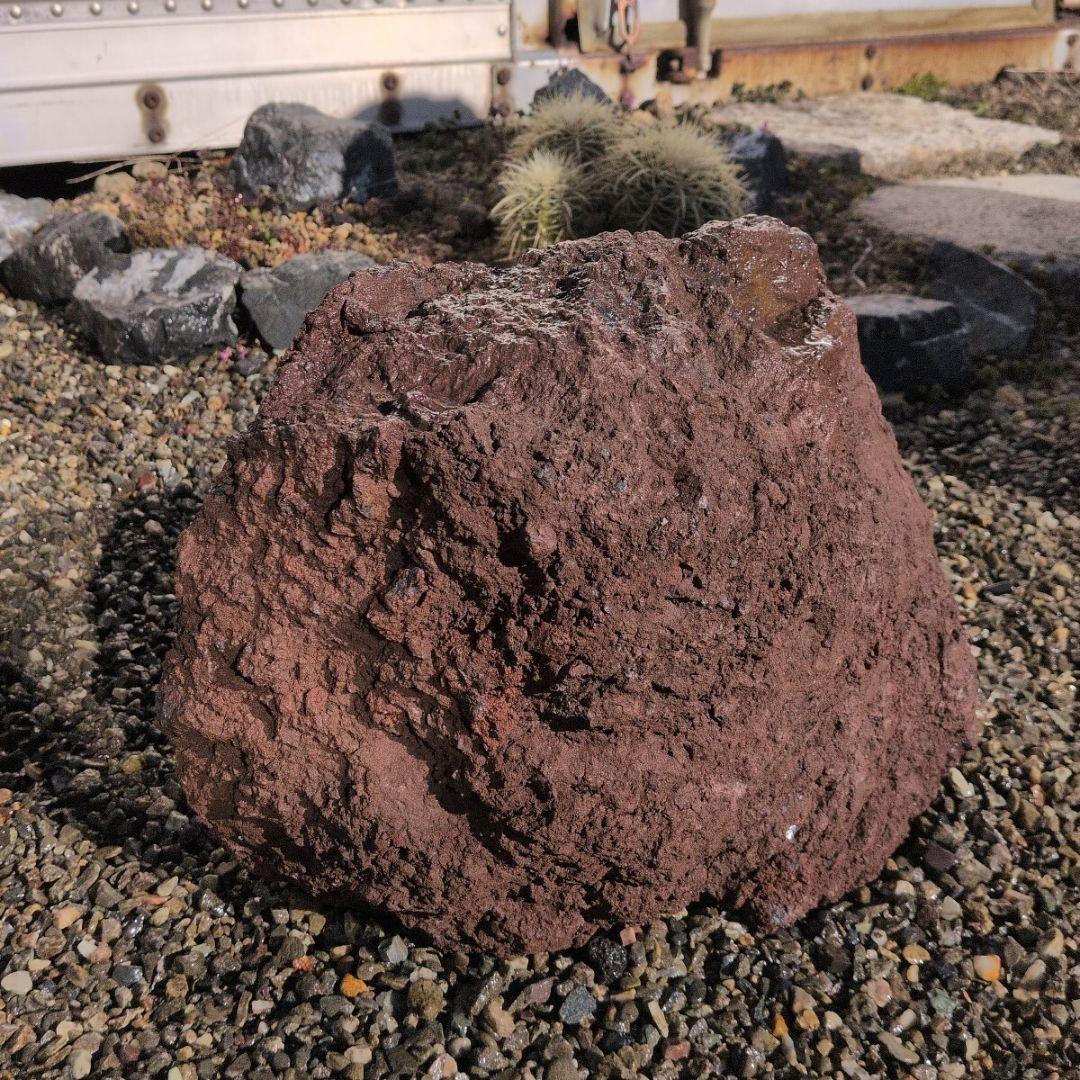 赤　富士　溶岩石　17.8キロ　庭石　石 鑑賞石　石材　庭　坪庭　ガーデニング
