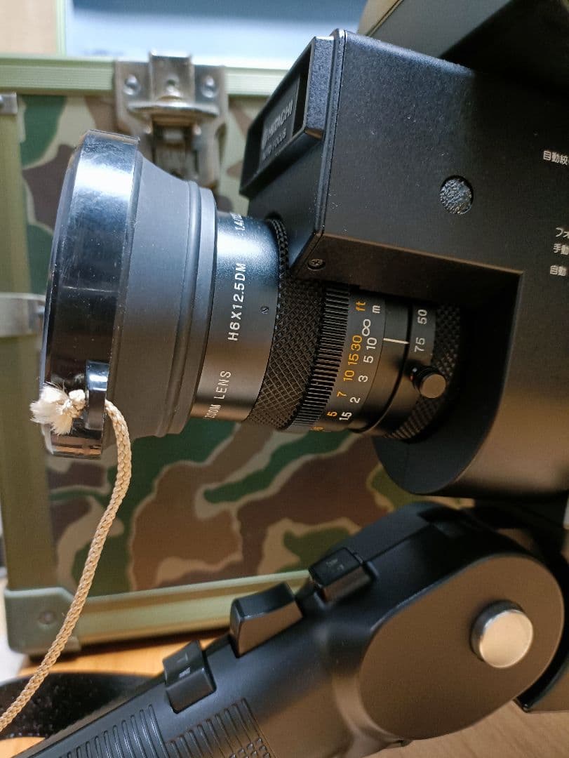 ビデオカメラ HITACHI VK-C800R