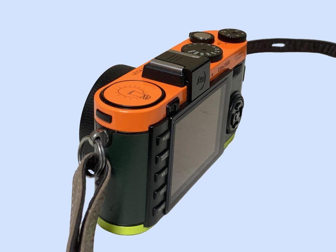 デジタルカメラ M9602 Leica X2 EDITION PAUL SMITH