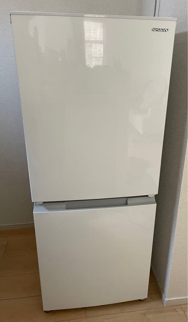 シャープ ノンフロン冷凍冷蔵庫 SJ-15E8-KW