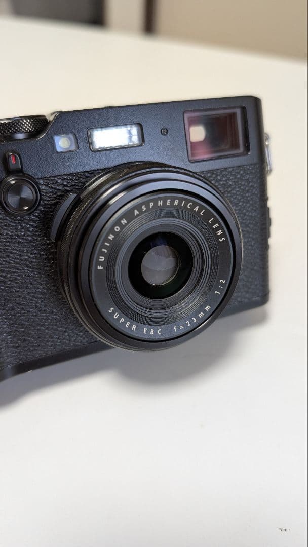 【要修理だけどおまけ多数！】FUJIFILM　X100F