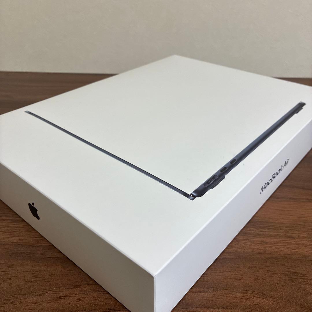 美品 MacBookAir M2 13インチ ミッドナイト16GBメモリ
