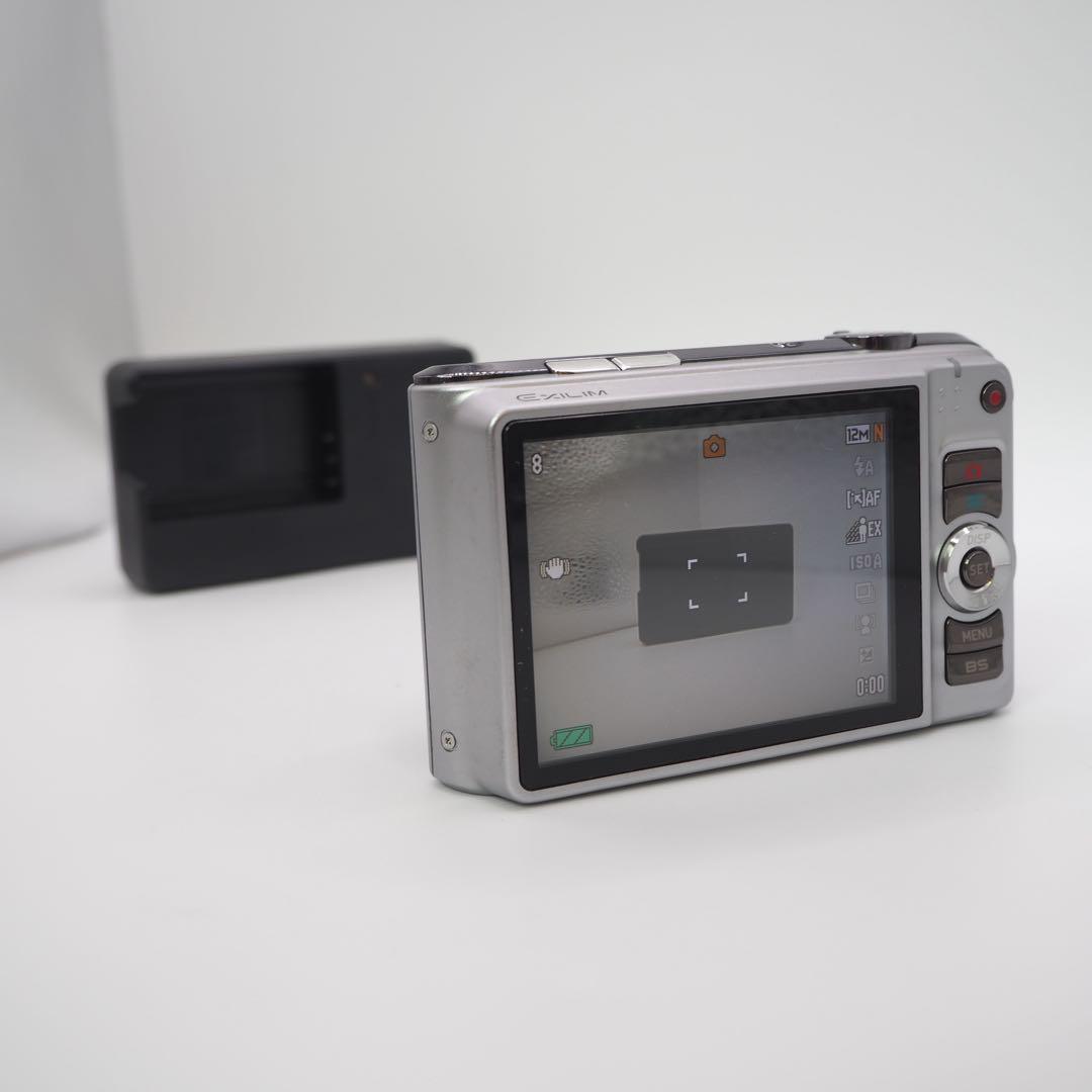 CASIO EXILIM EX-H10 シルバー