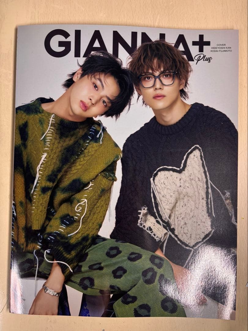 GIANNA+ Plus 藤本洸大 簡秀吉 特典 チェキ応募券付き